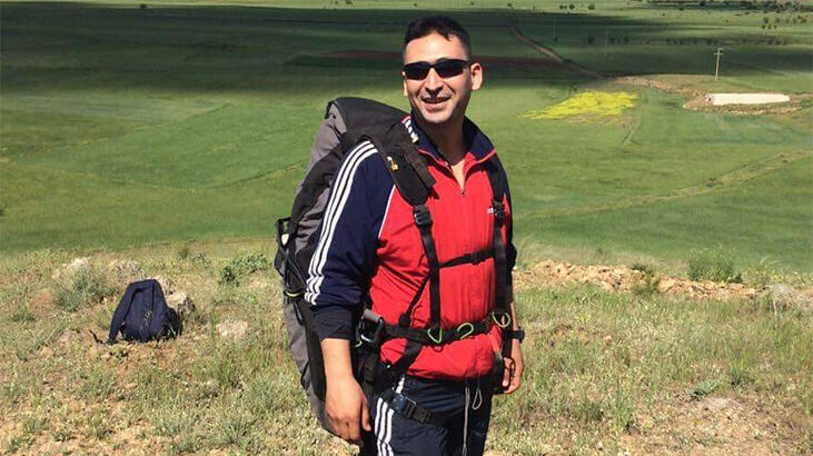 Paraşütle eğitim uçuşu yapan astsubay, düşerek hayatını kaybetti